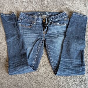 American Eagle Outfitters Women's Dark Blue Skinny Jeans